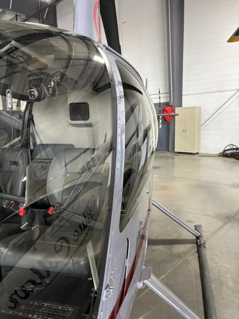 Robinson R44