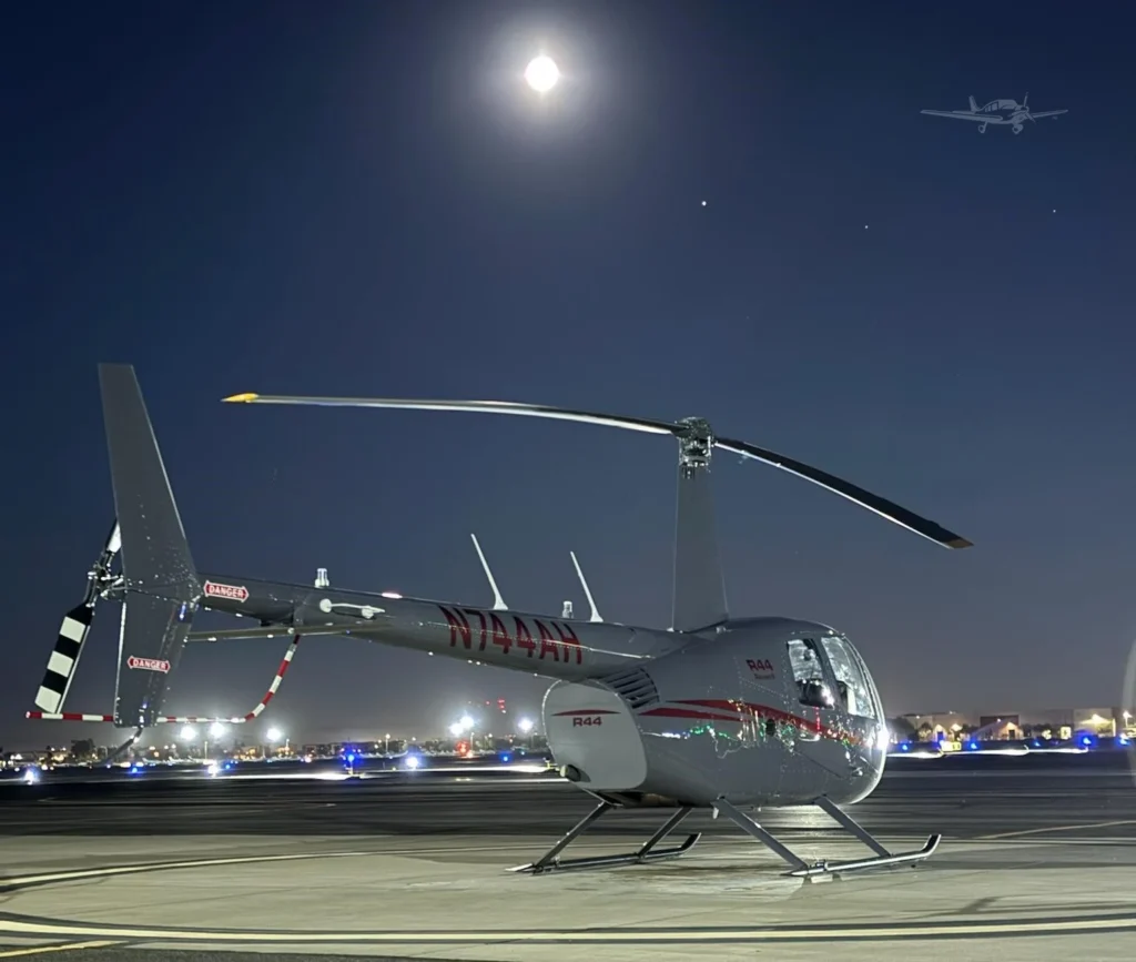 Robinson R44