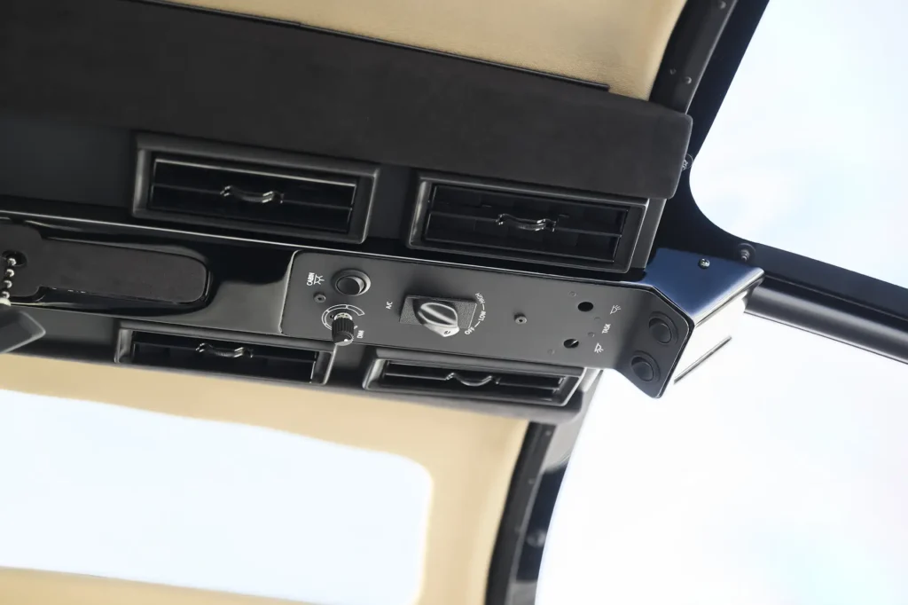 rhc-r66-nxg-pv-closeup-air-conditioning