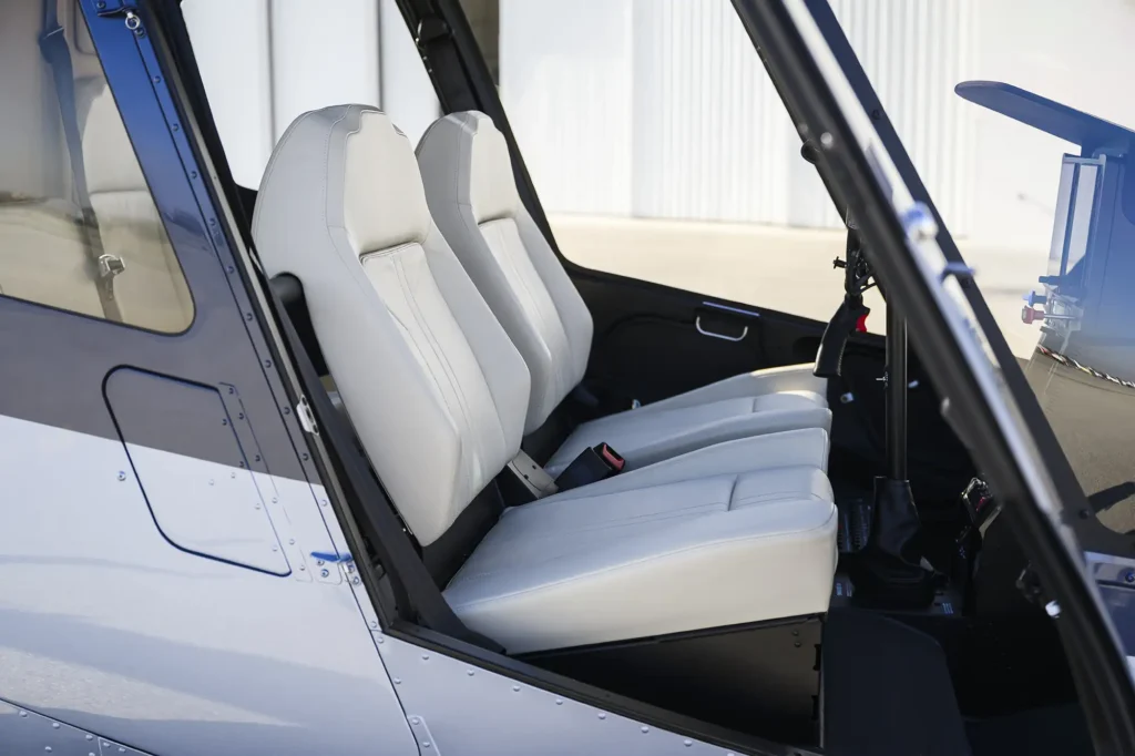 rhc-r66-nxg-pv-front-seats-side-view