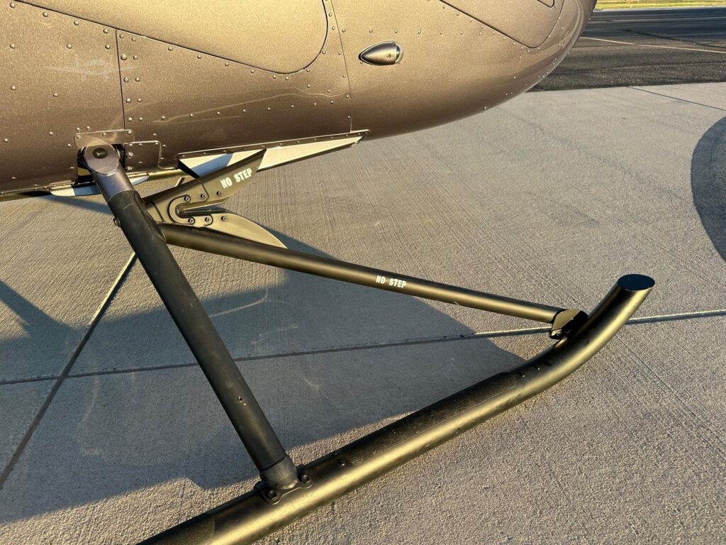 2021 Robinson R66