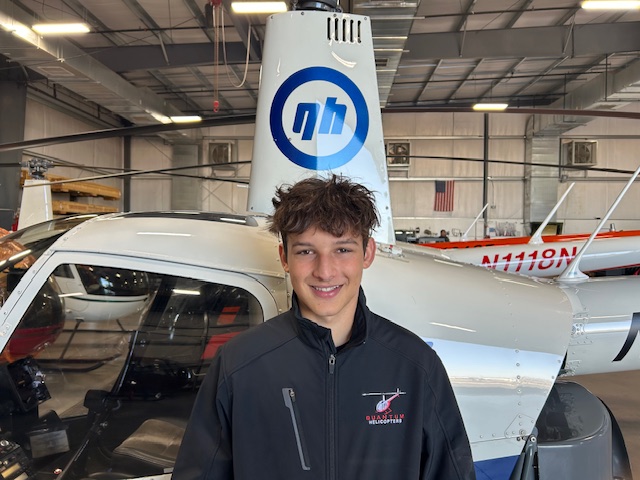 Gage MacIntosh, Hangar Assistant